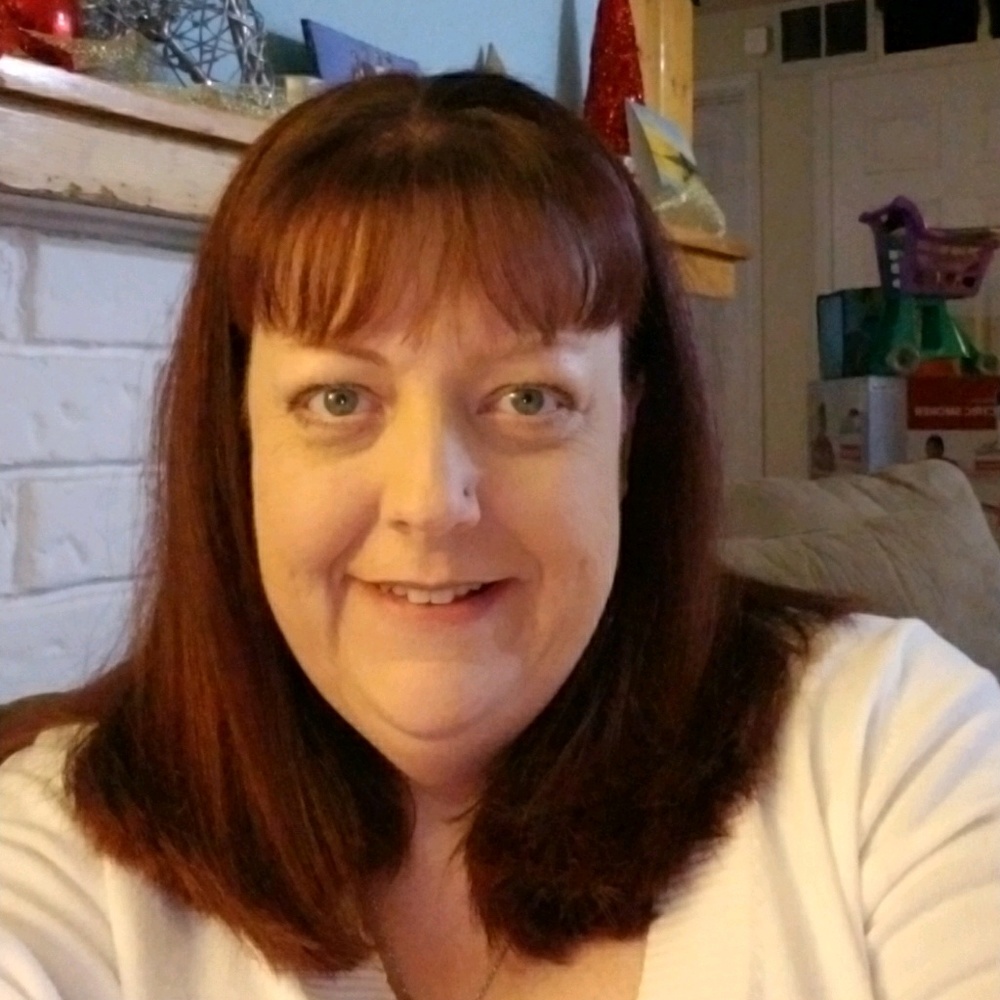 Meet your Posher, Leanne